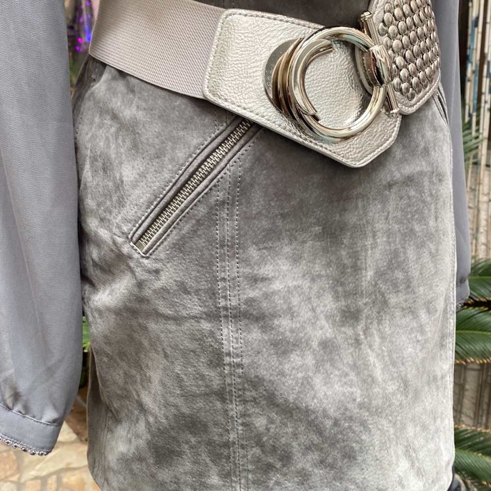 ๐๐2PIECE GREY SUEDE SKIRT SET๐๐ - Picture 7 of 8